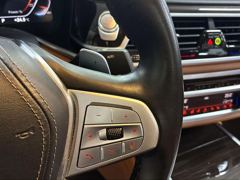 BMW Serie 7 740d xDrive - Foto 799