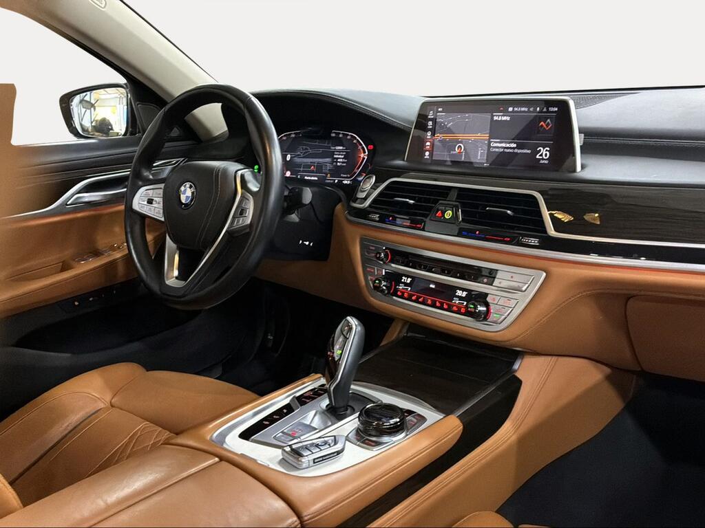 BMW Serie 7 740d xDrive - Foto 787