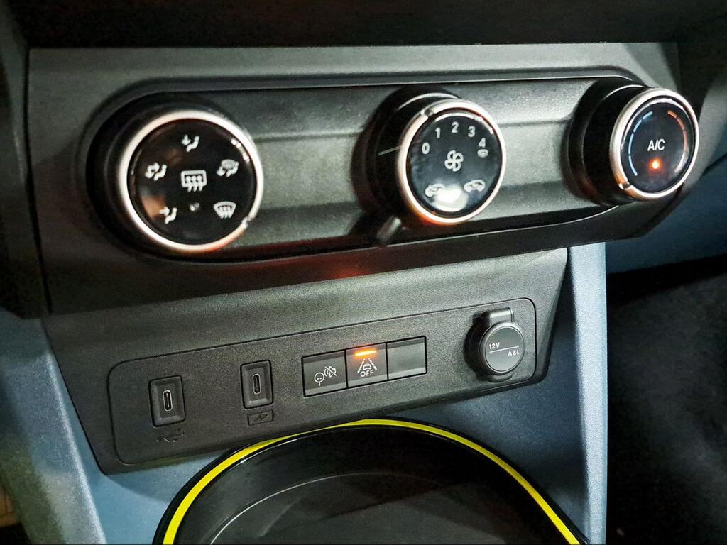 Fiat Grande Panda E Business 44kWh 83kW (113cv) Fiat Grande Panda Red eléctrico - Foto 695