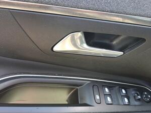 Peugeot 5008 Allure 1.5L BlueHDi 96kW (130CV) S&S