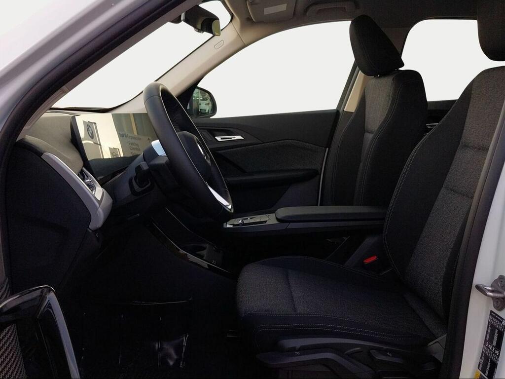 BMW iX1 xDrive30 - Foto 439