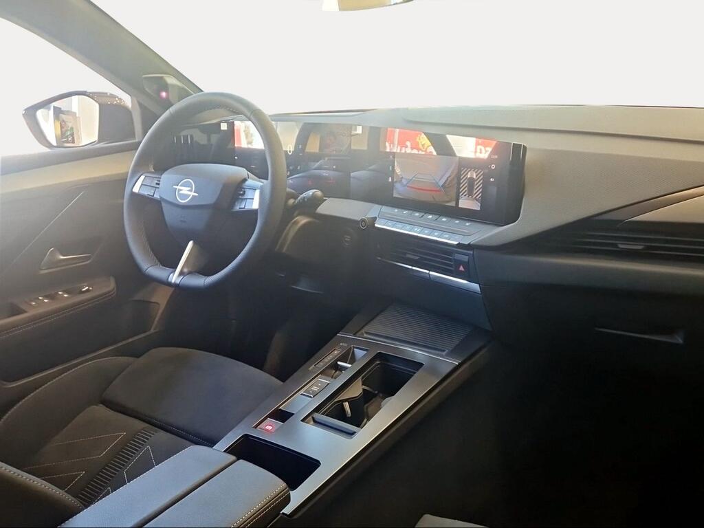 Opel Astra 1.2T XHT Hybrid 107kW Ultimate eDCT6 - Foto 598
