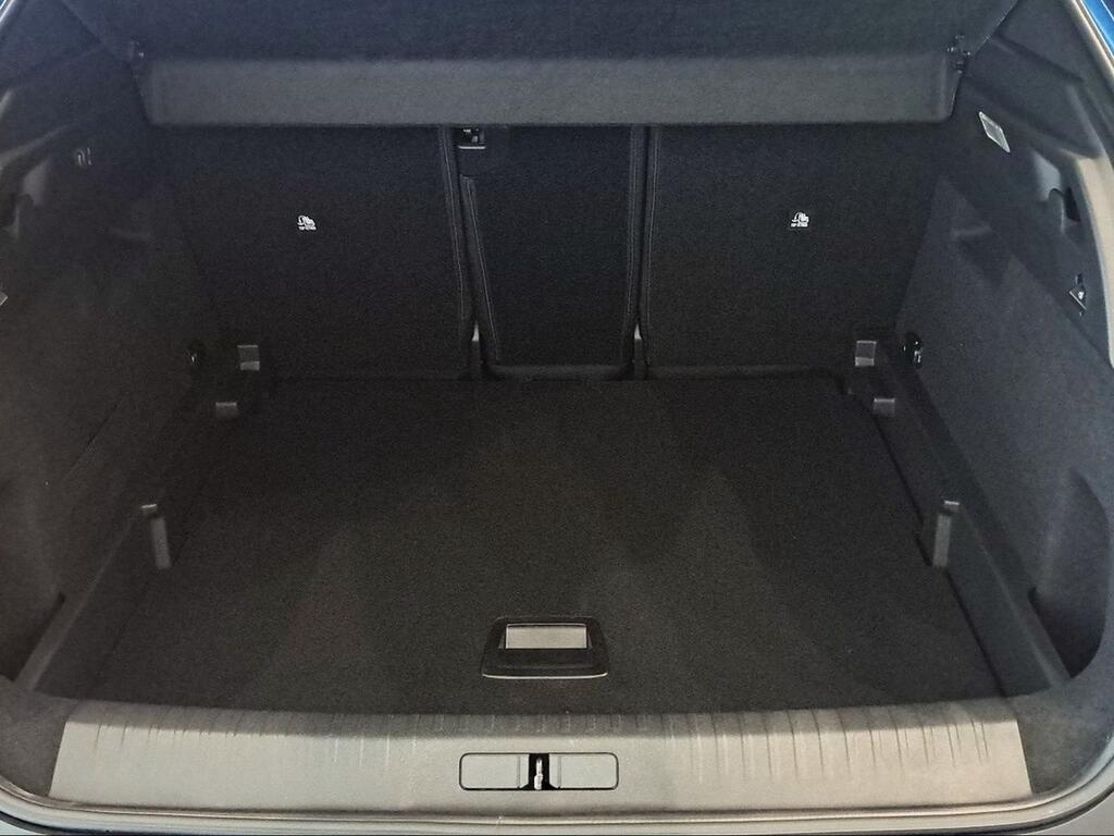 Peugeot e-3008 Allure Eléctrico 157kW - Foto 499