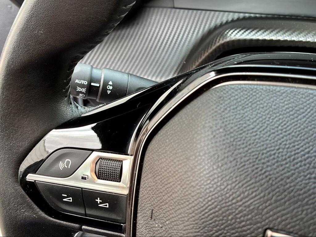 Peugeot 2008 Active Puretech 100 S&S 6 Vel. MAN - Foto 1507