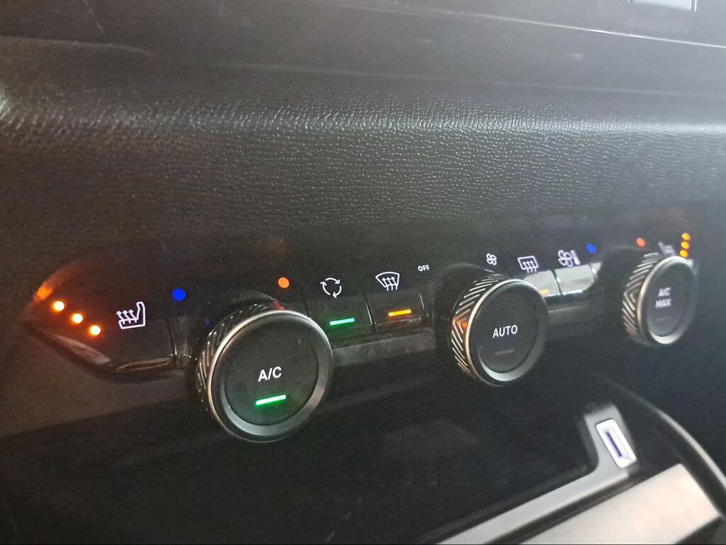 Citroën C4 PureTech 130 S&S 6v Shine - Foto 599