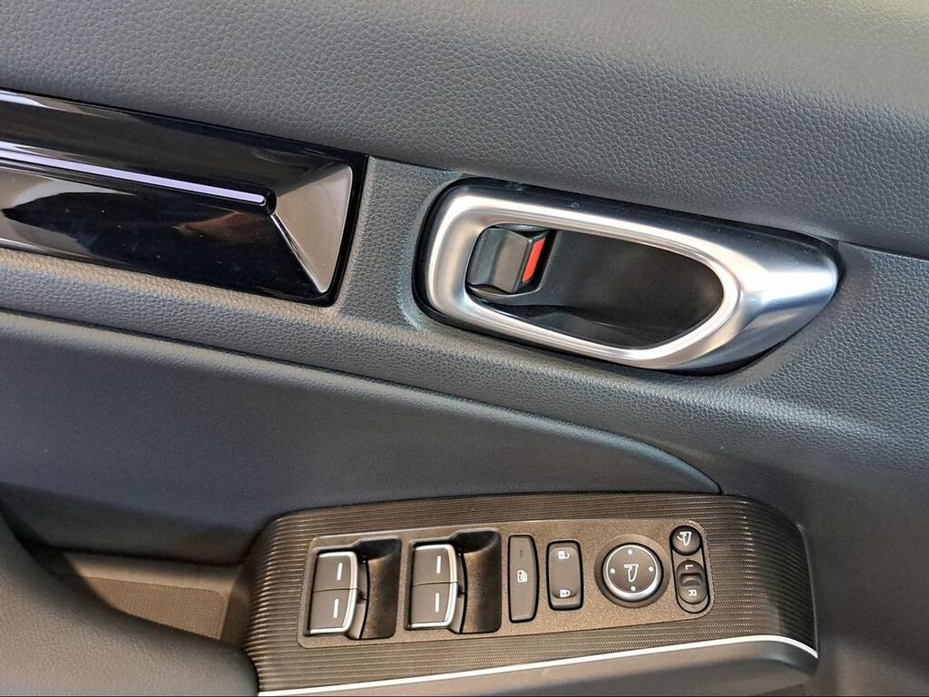 Honda Civic 2.0 i-MMD Advance CVT - Foto 393