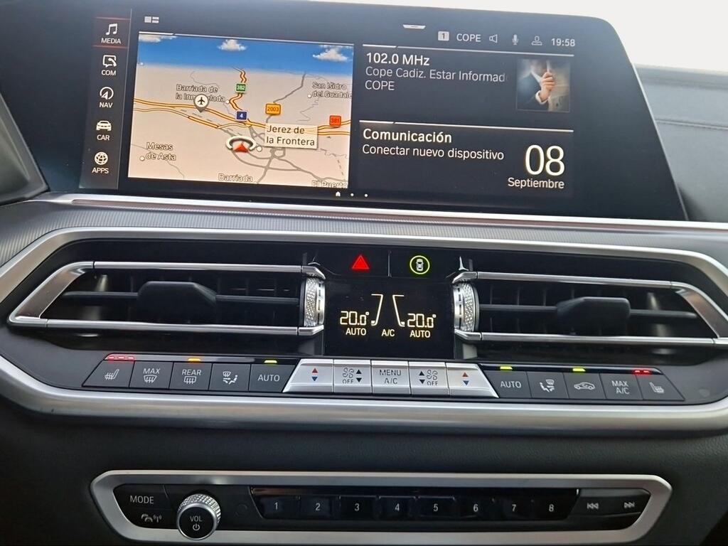 BMW X5 xDrive40d - Foto 971