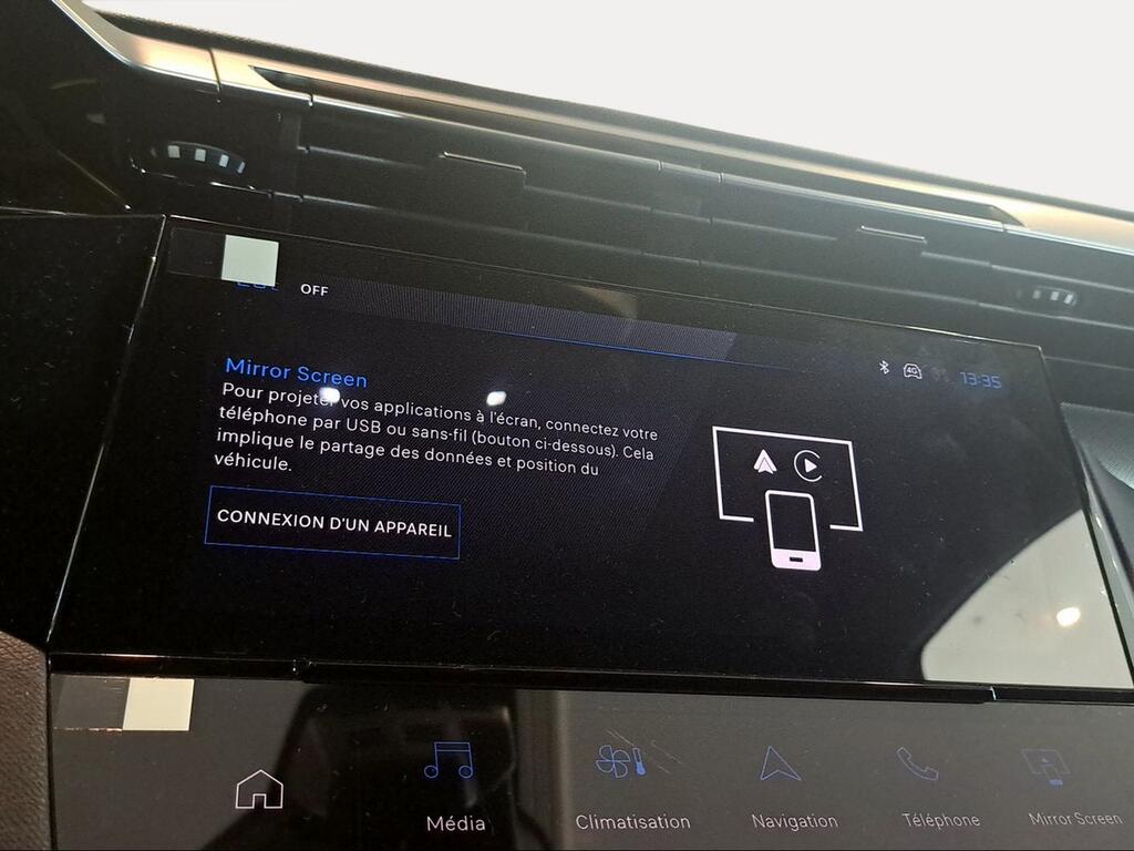 Peugeot e-408 GT Eléctrico 210 (157 Kw) - Foto 479