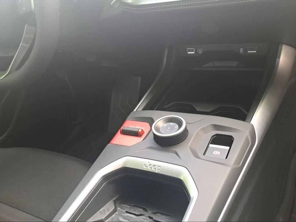 Jeep Compass eHybrid Jeep Compass MHEV Altitude 145cv - Foto 1939