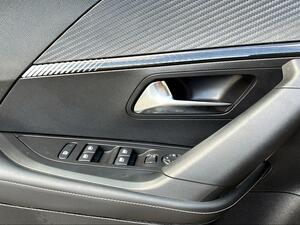 Peugeot 2008 Allure Puretech 100 S&S 6 Vel. MAN
