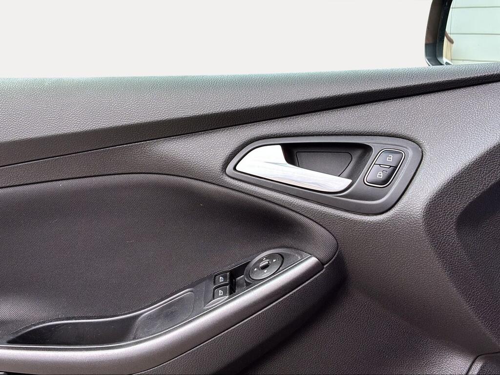 Ford Focus 1.0 Ecoboost 74kW Trend - Foto 1567