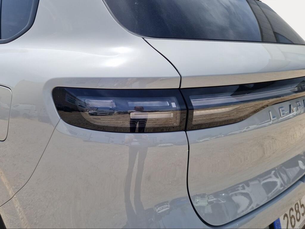 Leapmotor B10 B10 REEV 18.8 kWh Design Auto - Foto 406