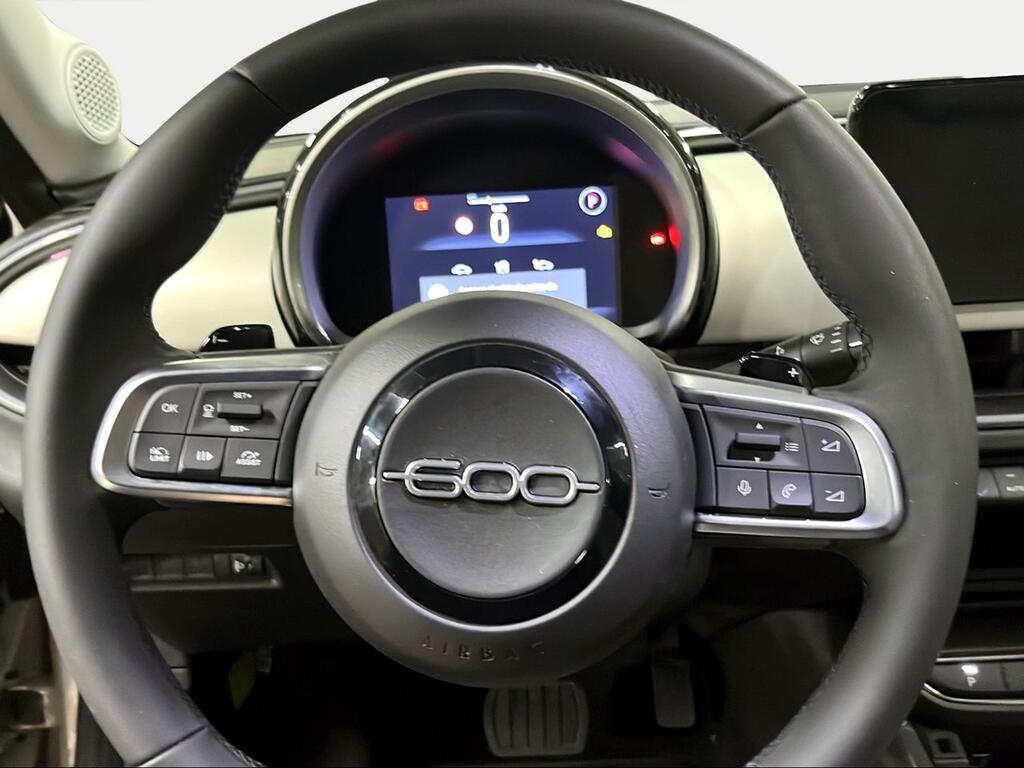 Fiat 600 600 MHEV La prima 1.2 74kW (100CV) DDCT - Foto 507
