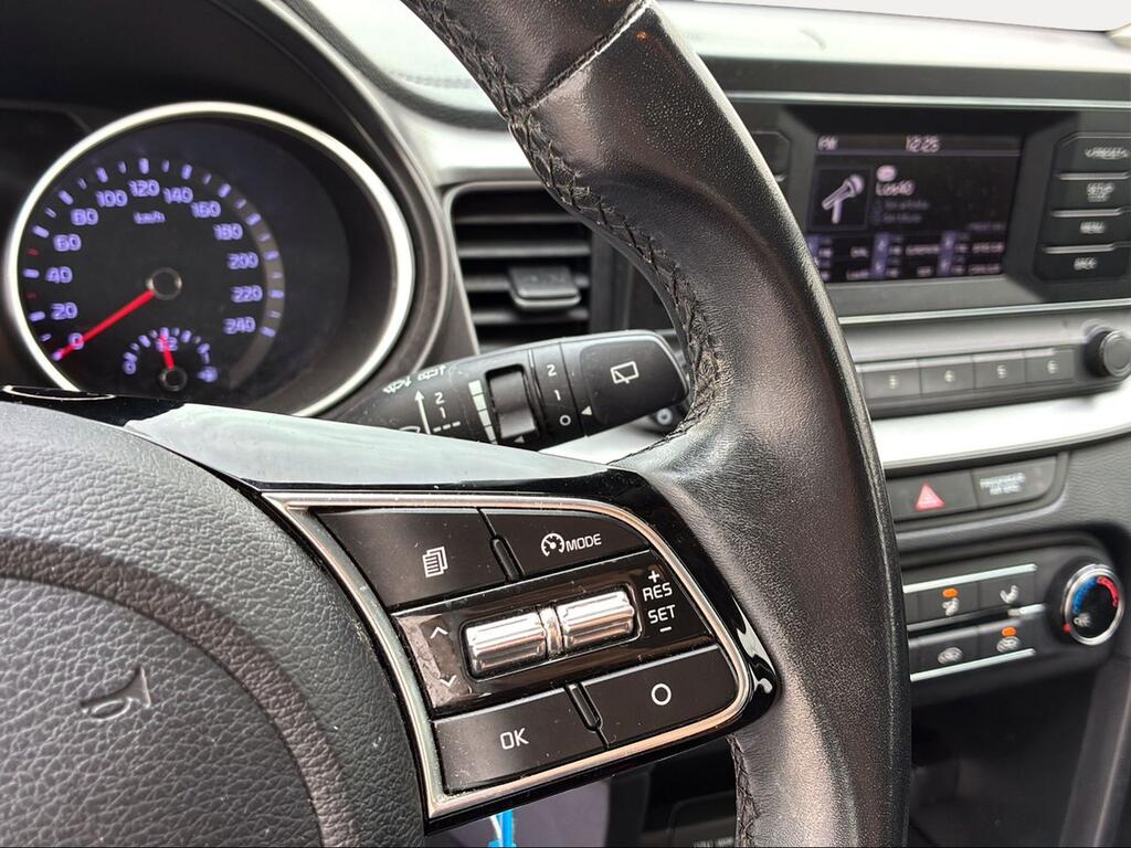 Kia Ceed 1.6 CRDi 85kW (115CV) Concept - Foto 1340
