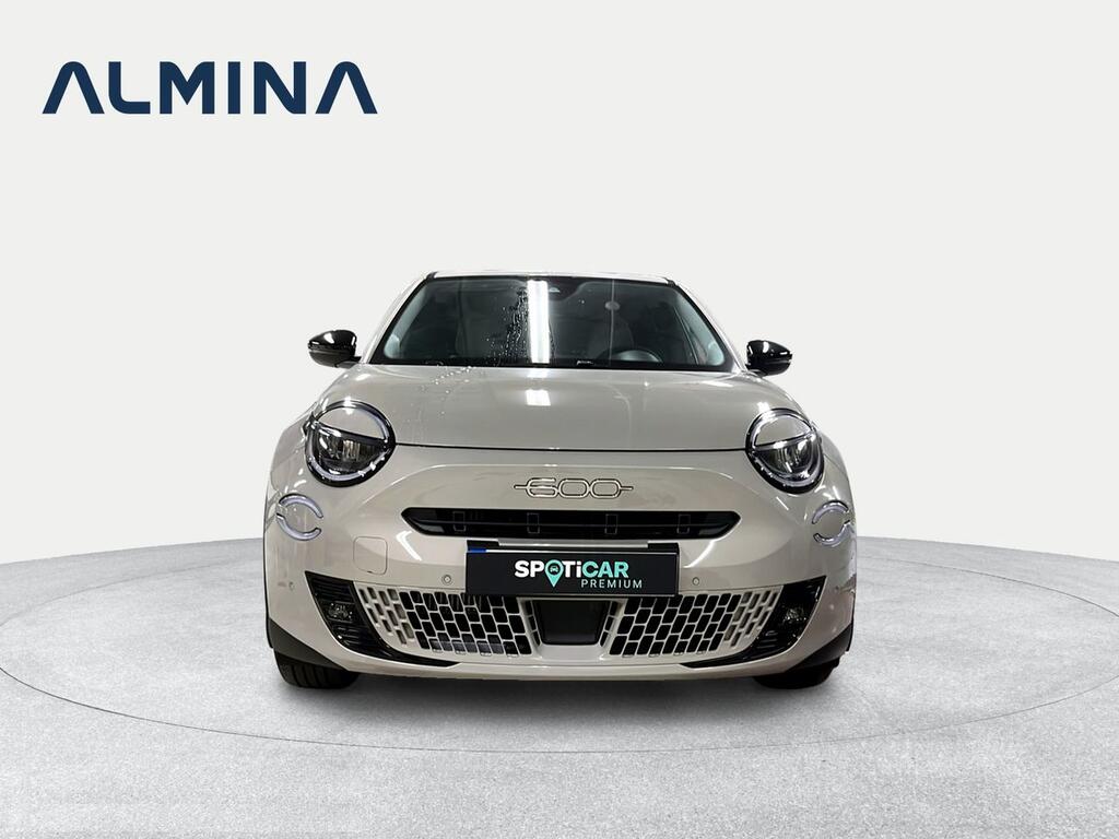 Fiat 600 600 MHEV La prima 1.2 74kW (100CV) DDCT - Foto 492