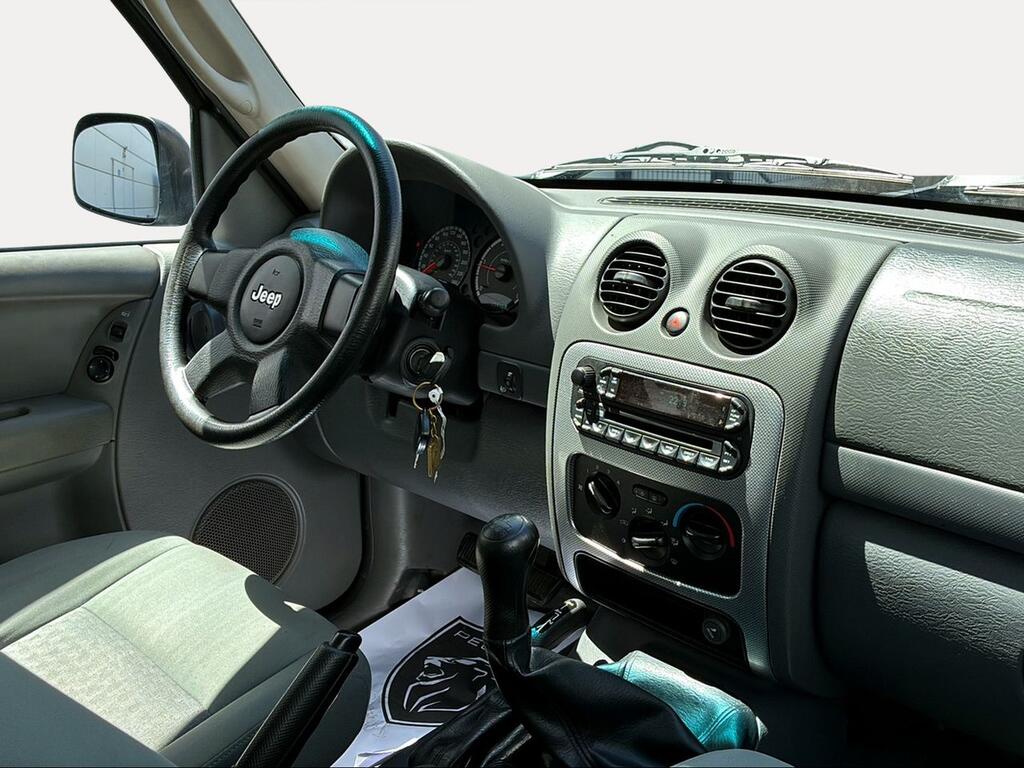 Jeep Cherokee 2.8 CRD Sport - Foto 1490