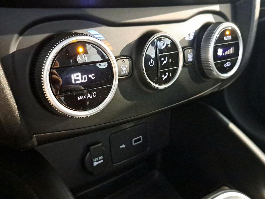 Fiat Tipo HB Diesel 1.6 97kW (130CV) manual Monotrim - Foto 487