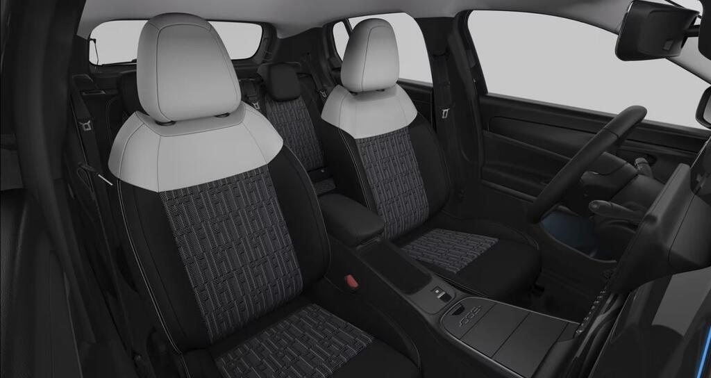 Fiat 600 MHEV Business 1.2 81kW (110CV) DDCT - Foto 334