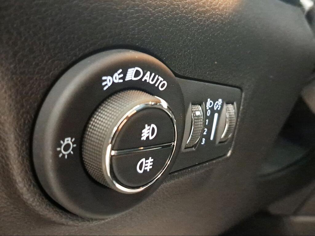 Jeep Compass eHybrid 1.5 MHEV 130HP North Star DCT - Foto 1476