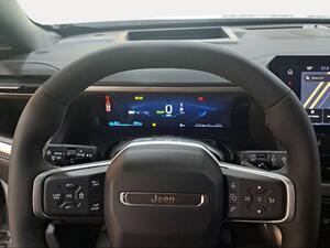 Jeep Compass JEEP COMPASS BEV SUMMIT FIRST EDITION