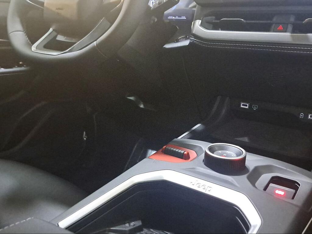 Jeep Compass JEEP COMPASS BEV SUMMIT FIRST EDITION - Foto 450