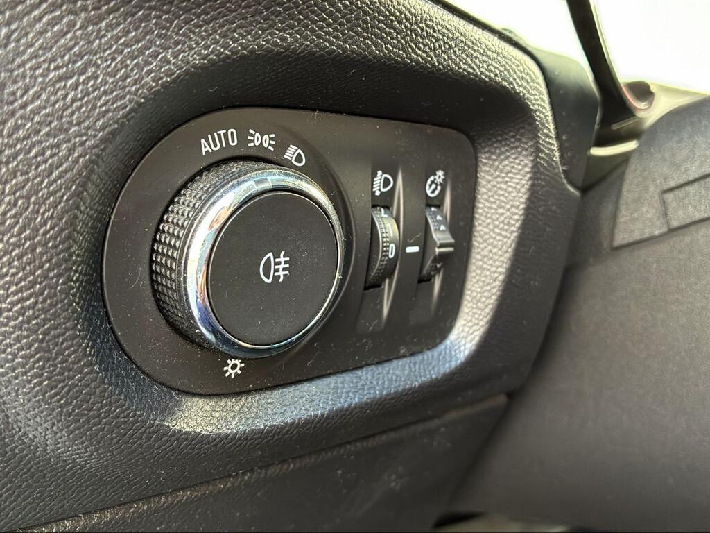 Opel Corsa 1.2 XEL 55kW (75CV) Edition - Foto 1438