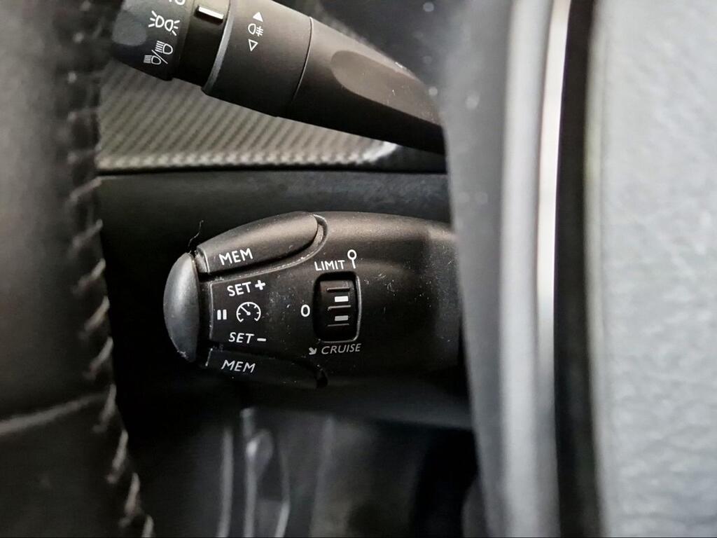 Peugeot 2008 Allure Puretech 130 S&S BVM6 1.2 - Foto 269