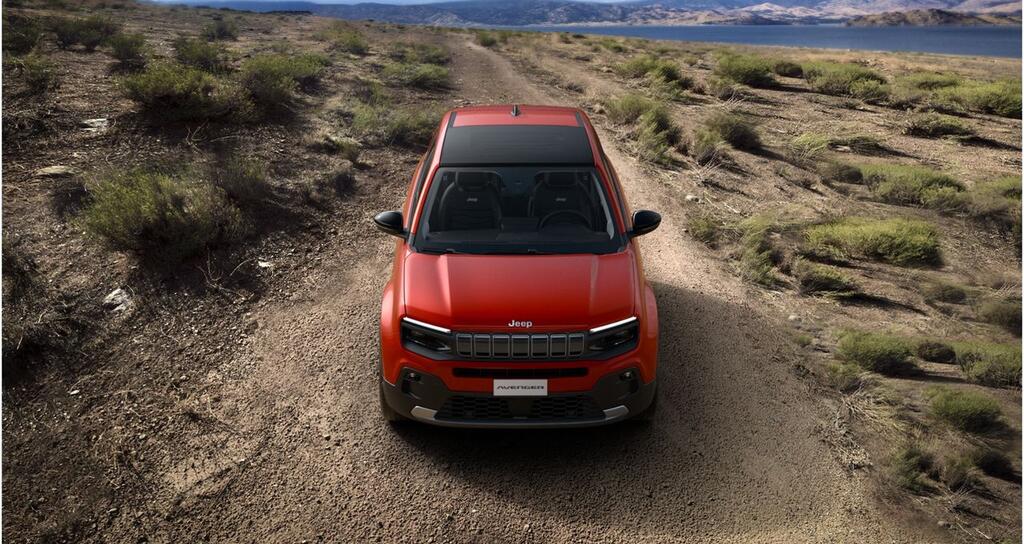 Jeep Avenger BEV 115kW (156CV) Summit - Foto 140