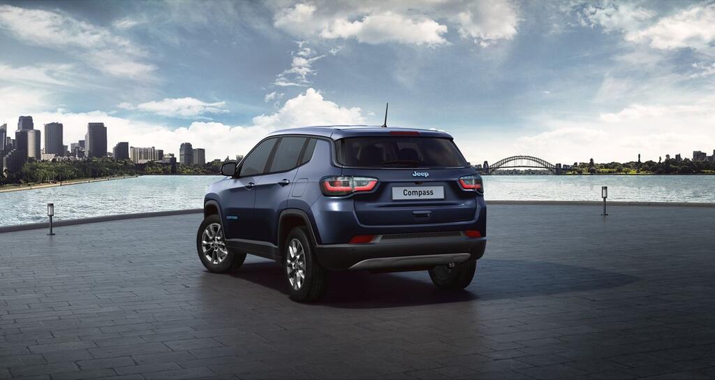 Jeep Compass 4Xe 1.3 PHEV 240HP Summit AT AWD - Foto 126