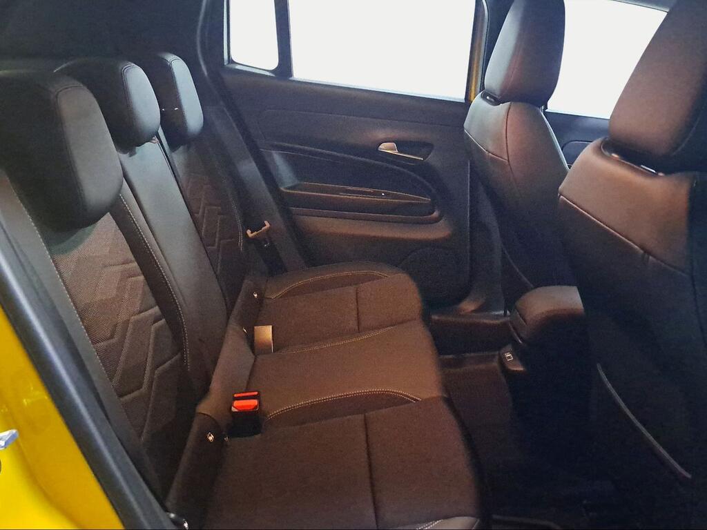 Jeep Avenger 1.2 eHybrid 74kW (100CV) Altitude - Foto 625
