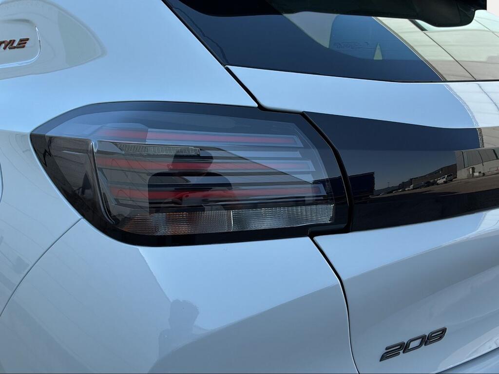 Peugeot 208 Style HYBRID 110 eDCS6 - Foto 879