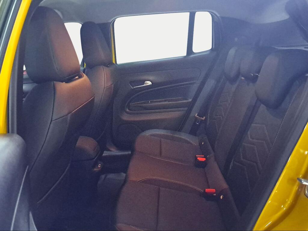 Jeep Avenger 1.2 eHybrid 74kW (100CV) Altitude - Foto 619