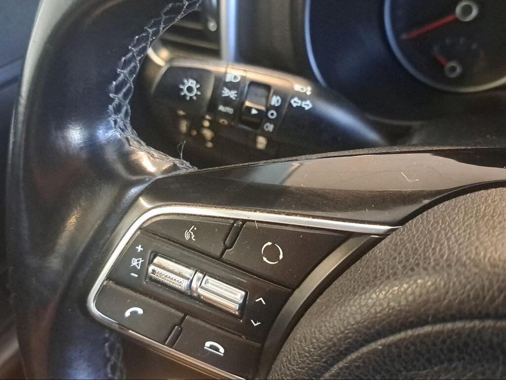 Kia Sportage 1.6 MHEV Business 100kW (136CV) 4x4 - Foto 692