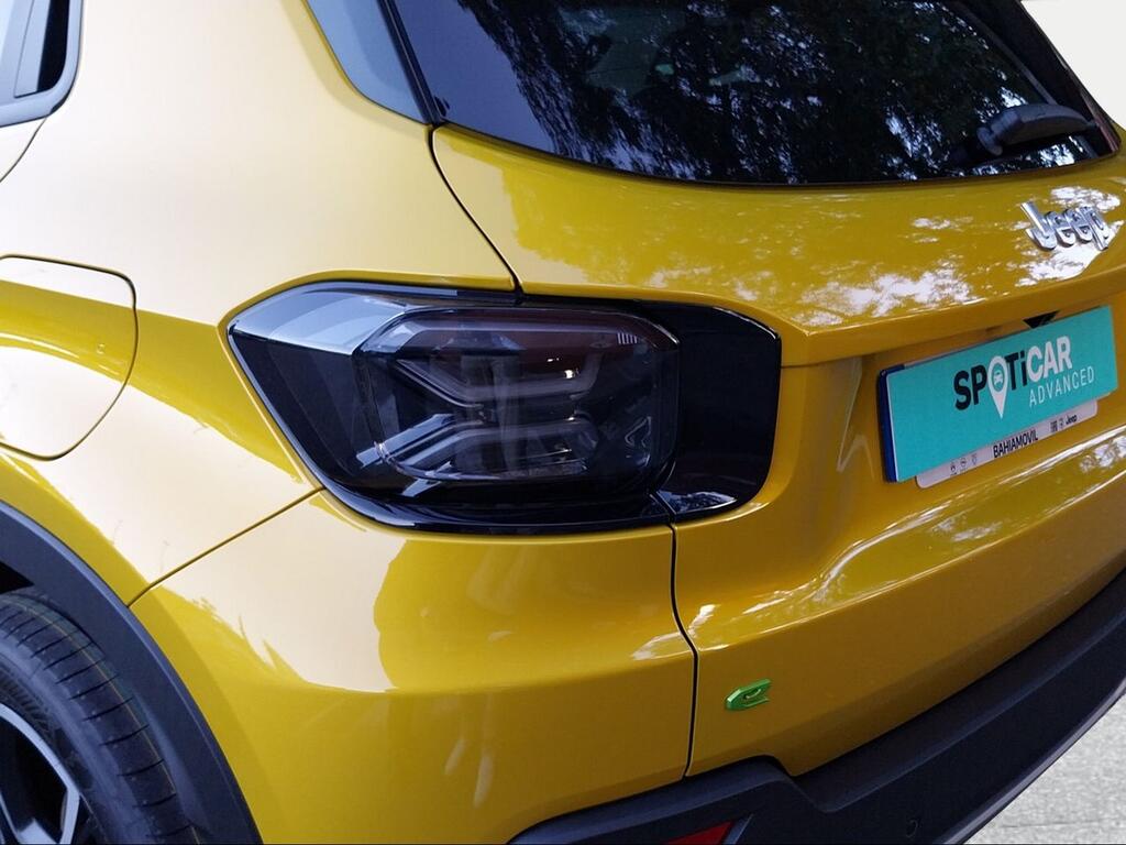 Jeep Avenger 1.2 eHybrid 74kW (100CV) Summit - Foto 637