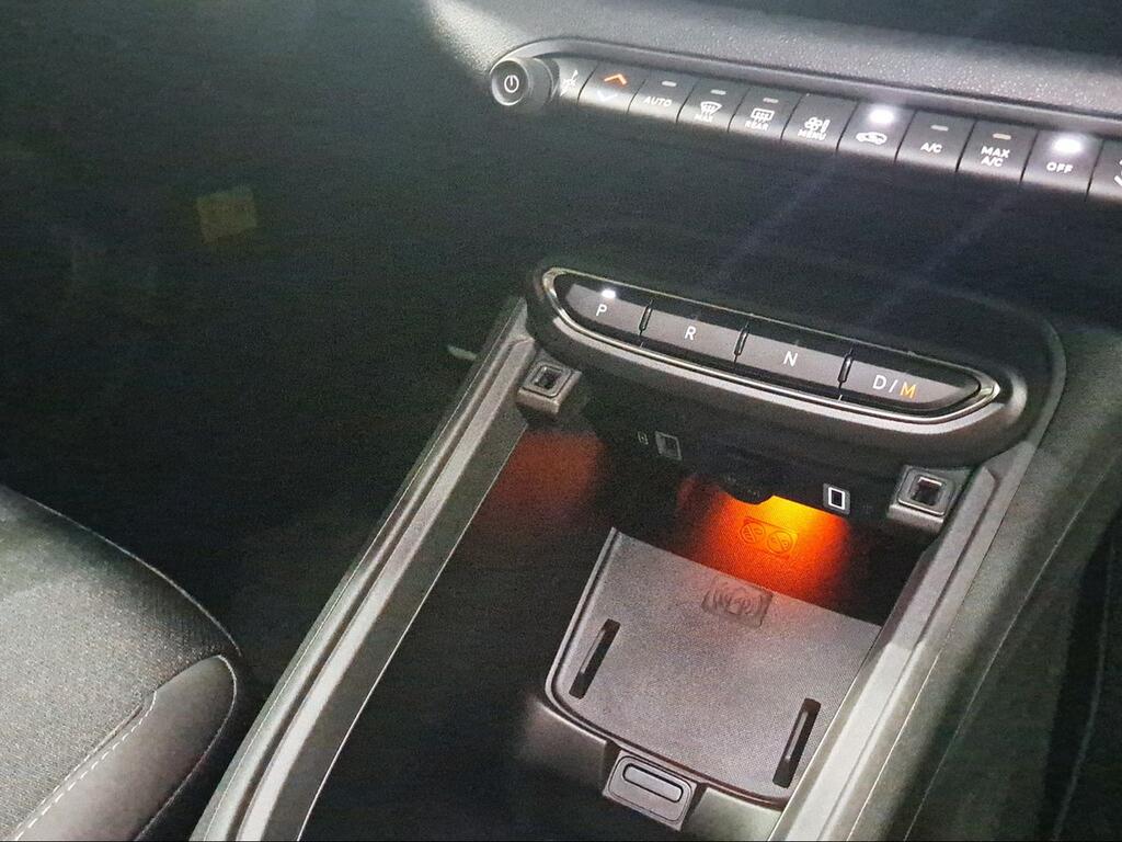 Jeep Avenger 1.2 eHybrid 74kW (100CV) Summit - Foto 562