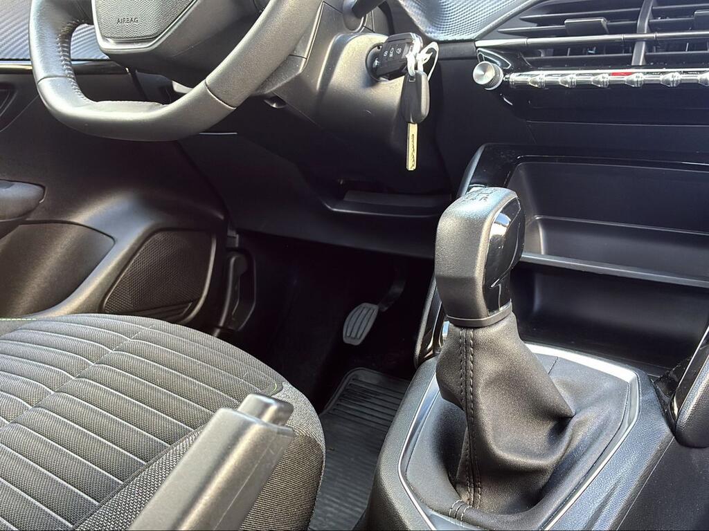 Peugeot 208 Active Puretech 75 - Foto 1045