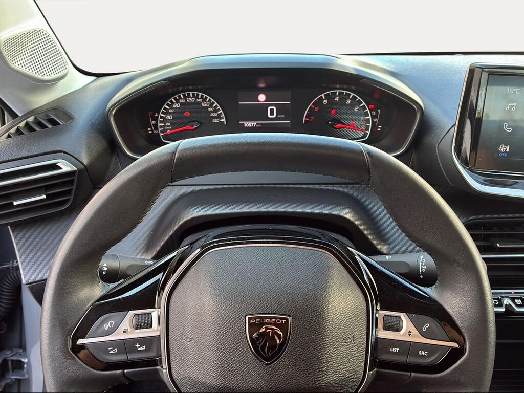 Peugeot 208 Active Puretech 75 - Foto 1043