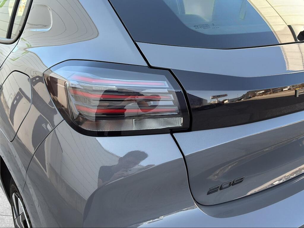 Peugeot 208 Active Puretech 75 - Foto 1046