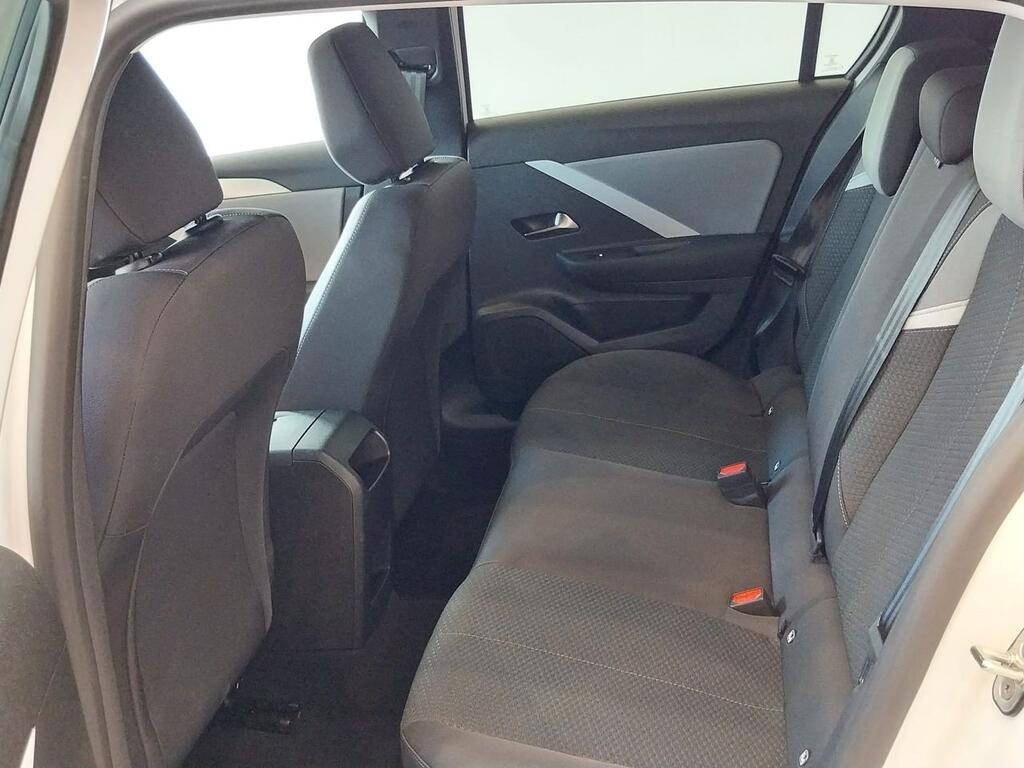 Opel Astra 1.2T XHL 81kW (110CV) Tech Edition - Foto 192