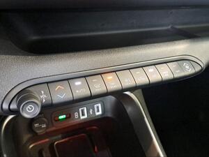 Jeep Avenger 1.2 G 74kW (100CV) Summit