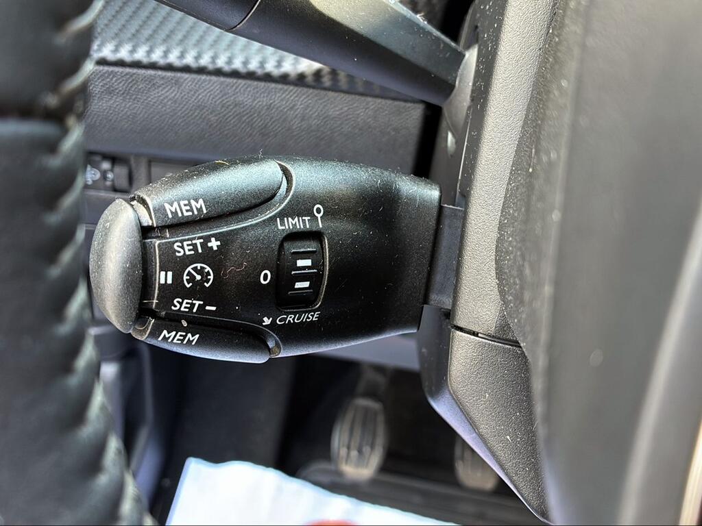 Peugeot 2008 Active Pack Puretech 100 S&S 6 Vel. MAN - Foto 1285