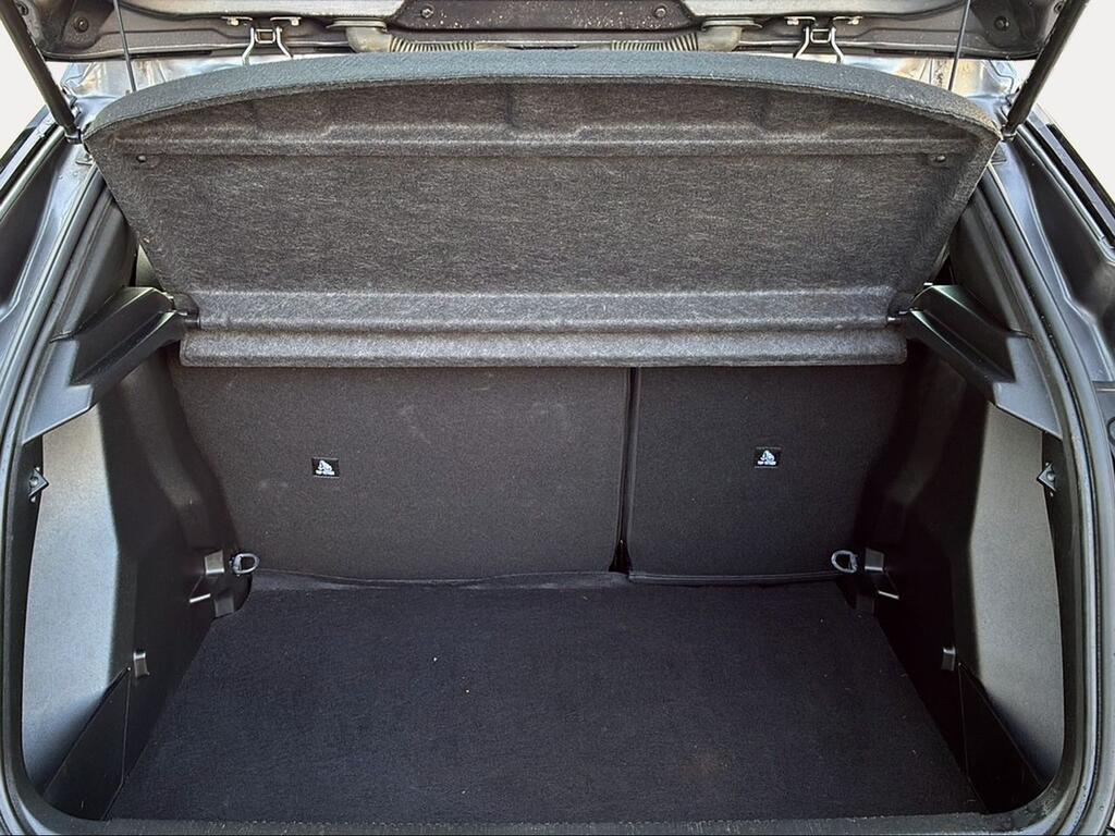 Peugeot 2008 Active Pack Puretech 100 S&S 6 Vel. MAN - Foto 1268