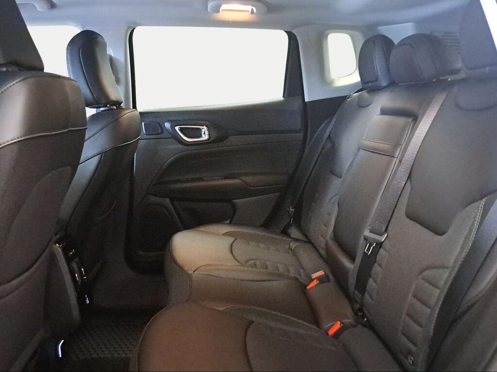 Jeep Compass eHybrid 1.5 MHEV 130HP North Star DCT - Foto 614