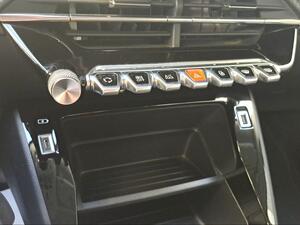 Peugeot 2008 Active Puretech 100 S&S BVM6