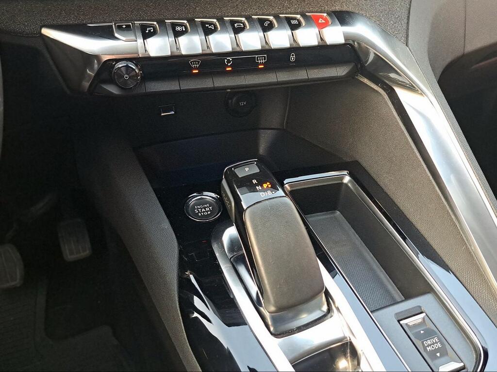 Peugeot 3008 Hybrid 225 e-EAT8 Allure Pack - Foto 1740