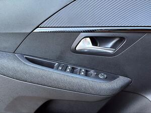 Peugeot 208 Style HYBRID 110 eDCS6