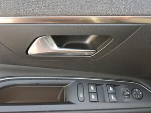 Peugeot 3008 Hybrid 225 e-EAT8 Allure Pack