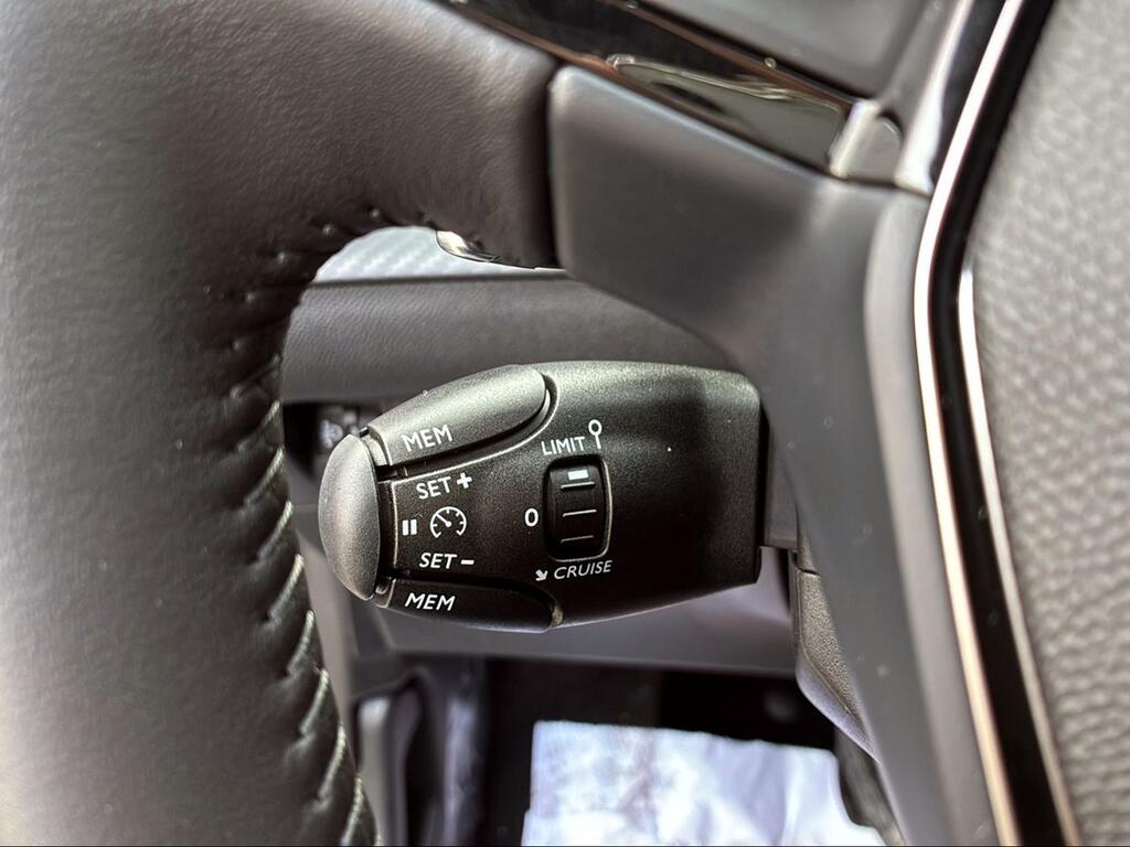 Peugeot 208 Style HYBRID 110 eDCS6 - Foto 1370