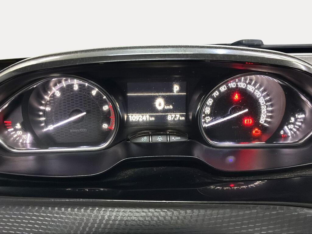 Peugeot 2008 GT Line BlueHDi 88KW (120CV) S&S EAT6 - Foto 1308