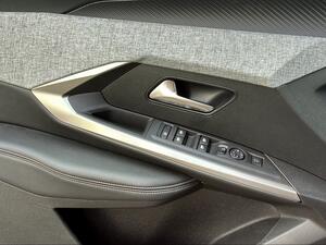 Peugeot 3008 Hybrid 1.2 107KW Allure eDCS6